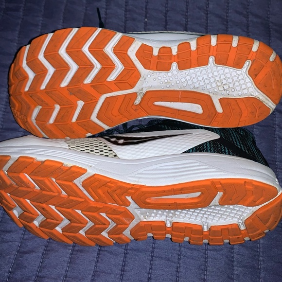 SAUCONY Flexfilm RIDE10 running shoes, size 7M YOUTH, super lightweight. - Picture 7 of 8